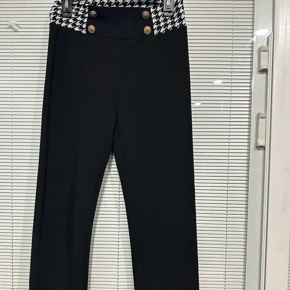 SHEIN Black Pants with Houndstooth Waistband - Picture 2 of 5